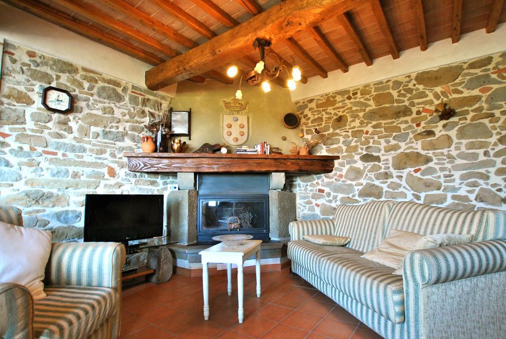 Casa Vacanze La Porta Vinci Habitación foto